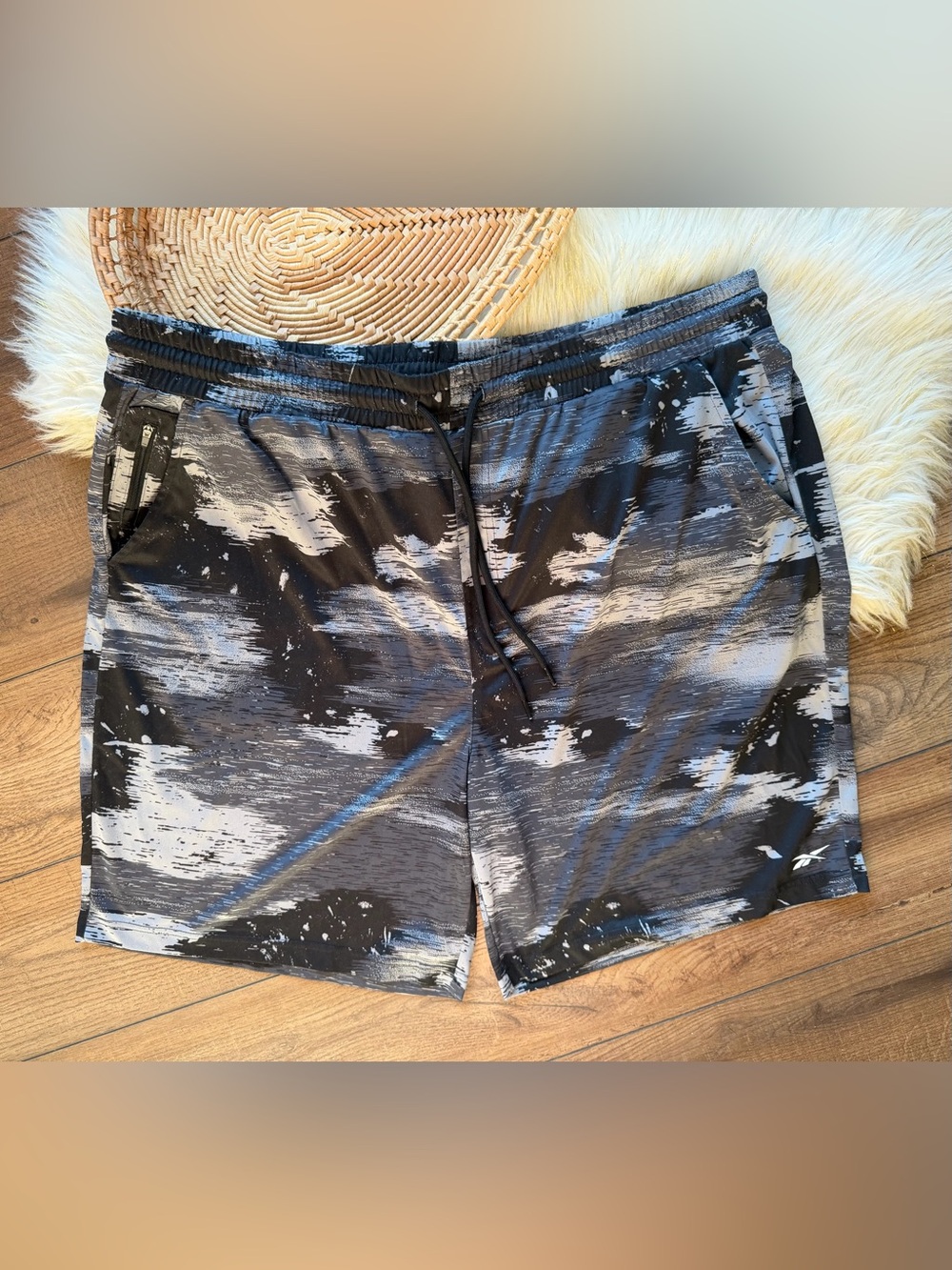 Reebox Black White Abstract Activewear Basketball Shorts Size 2x